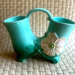 VASE WELLER POTTERY DOUBE GREEN MAGNOLIAS 8” ACROSS BEAUTIFUL